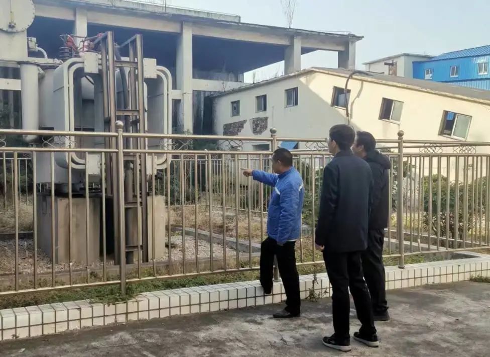 【图片新闻】运转工区开展地面火灾隐患专项检查工作