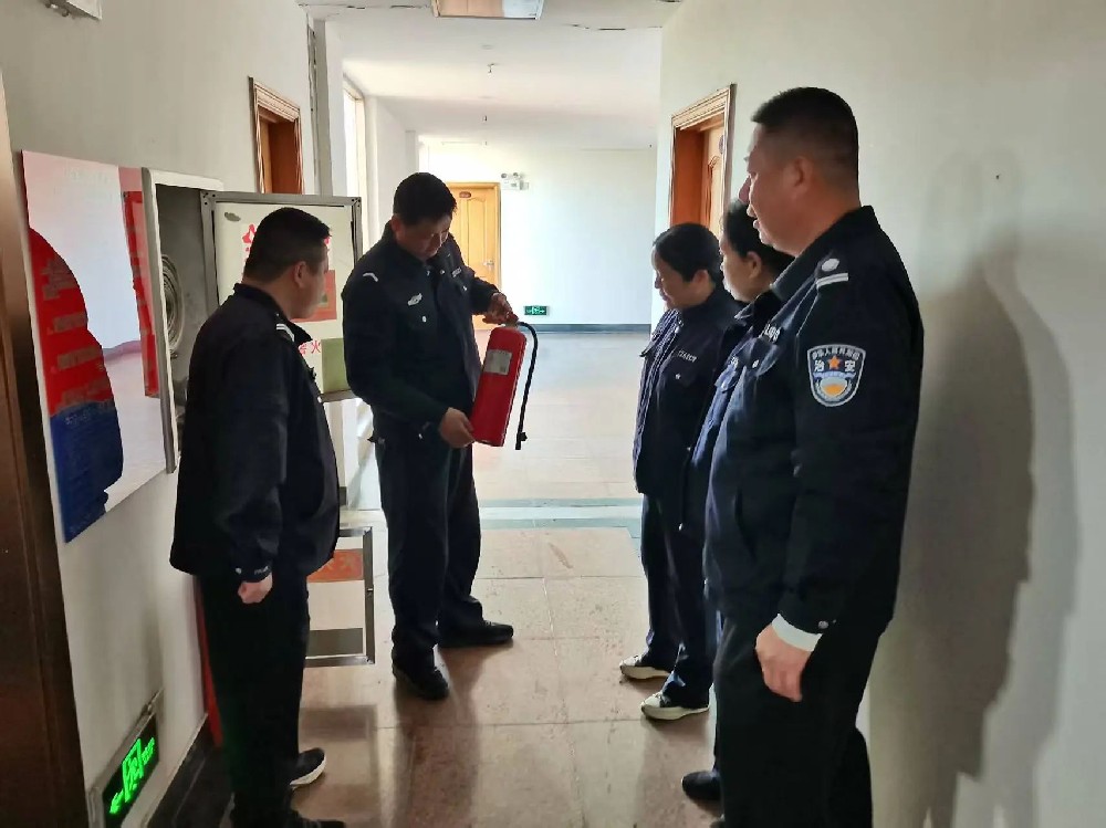 【图片新闻】鹿洼煤矿开展消防应急演练 筑牢安全防线
