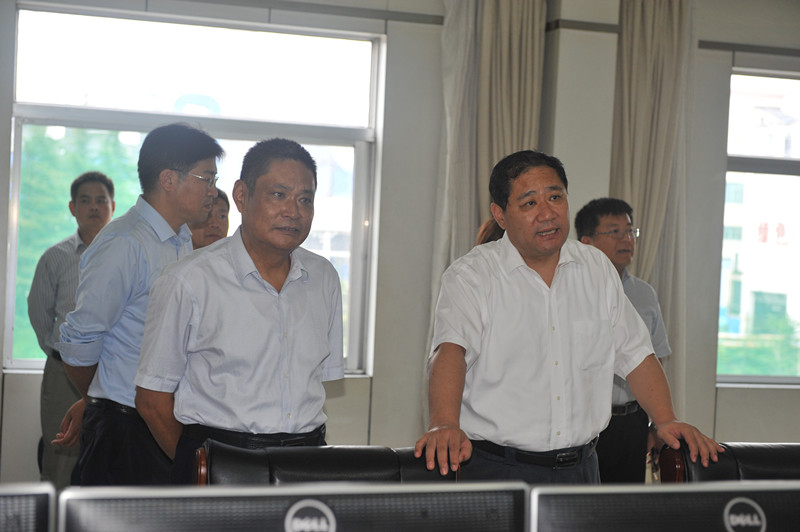 鱼台县委书记董波来矿检查指导工作